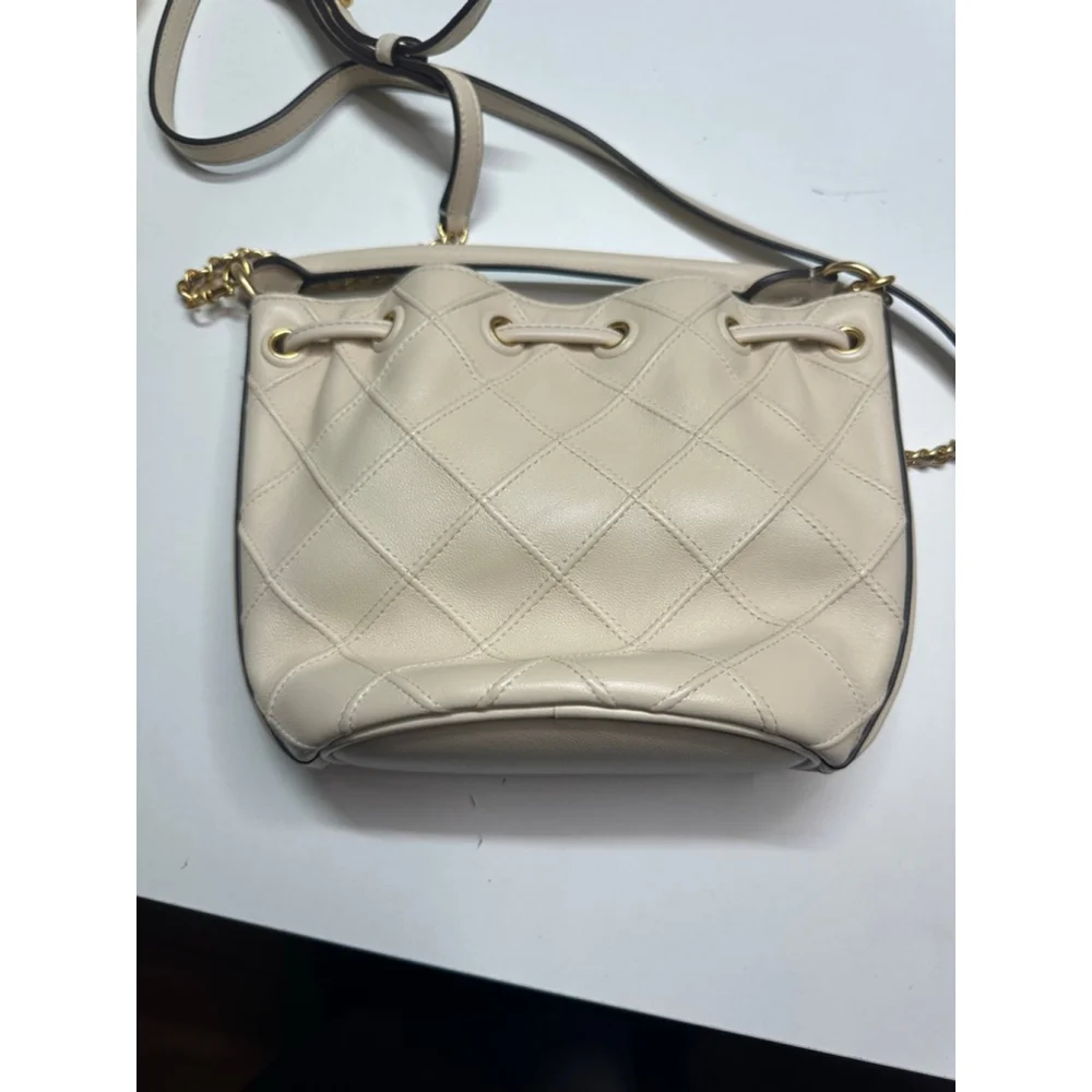 Women's Tory Burch Quilted Drawstring Crossbody Bag One Size Beige Gold